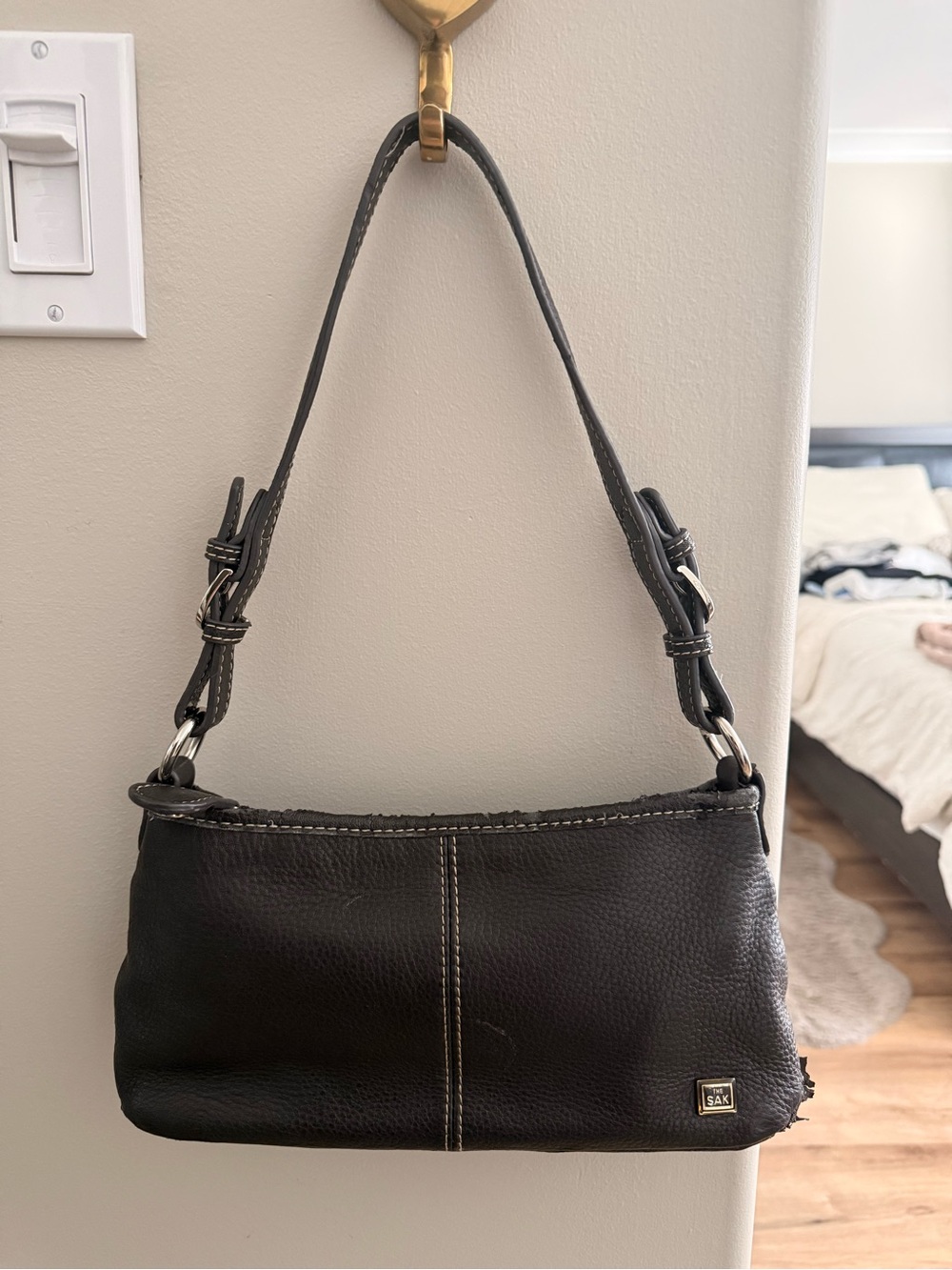 The Sak Dark Brown Pebbled Leather 90s Shoulder Bag